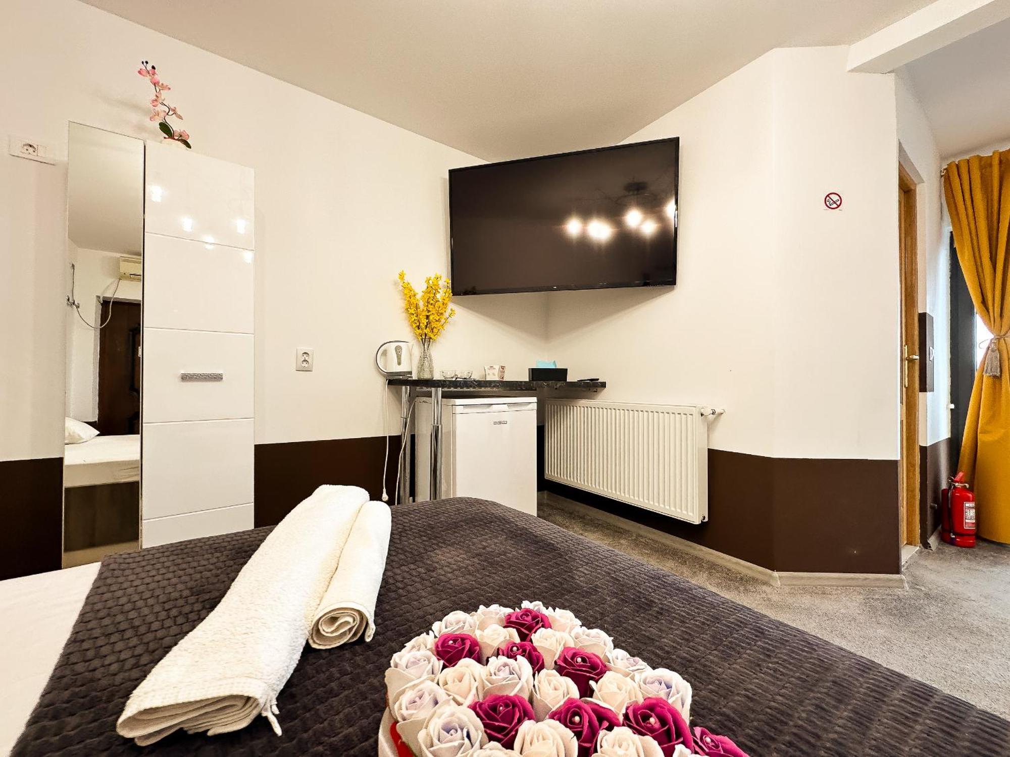 The Royal - Studio With Balcony & Panoramic View Craiova Dış mekan fotoğraf
